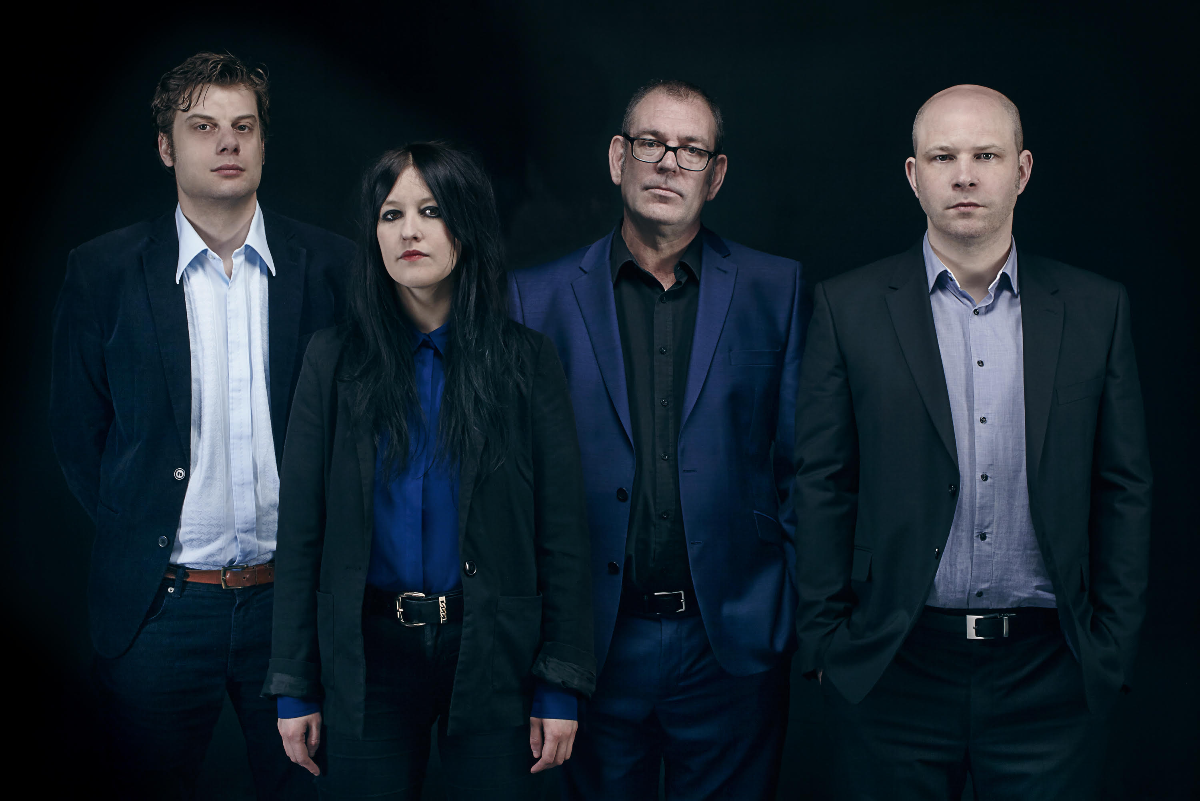 The Nightingales [SOLD OUT] - Gullivers
