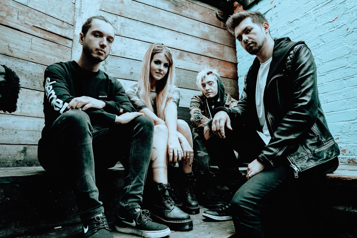 as-december-falls-cancelled-gullivers